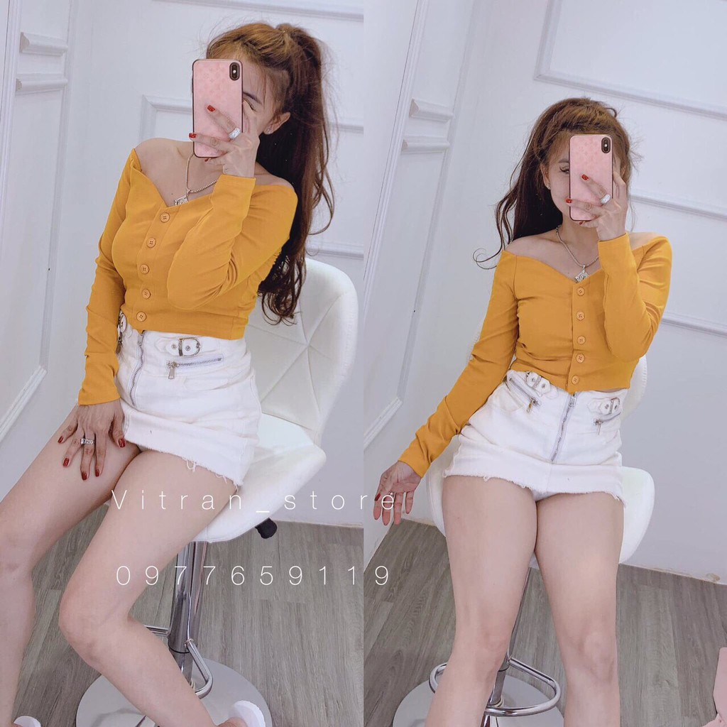 Áo croptop nữ xinh tay dài đính hàng nút cực xinh
