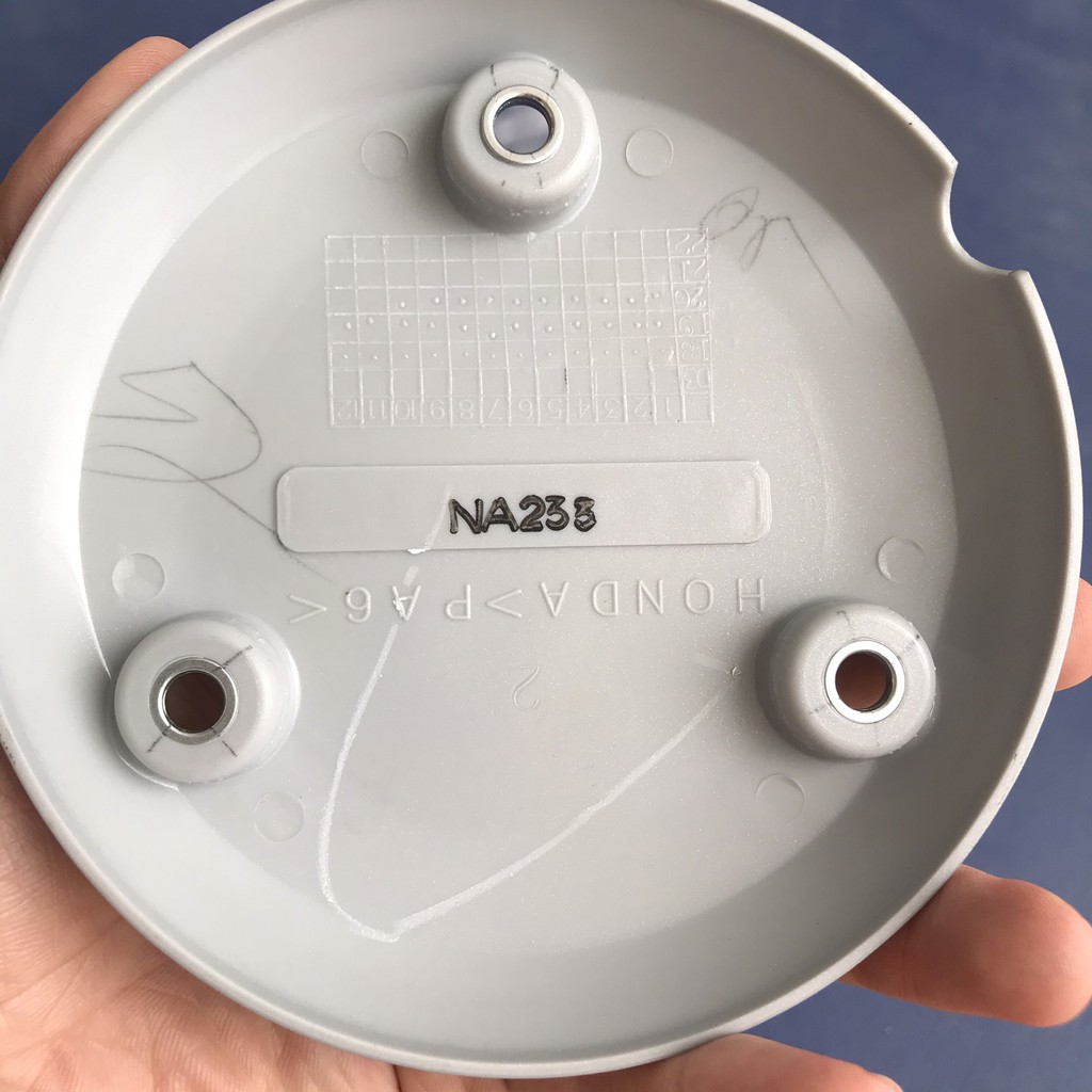 Nắp chắn nhiệt phải xe Dream zin chính hãng Honda 11370-KFL-710