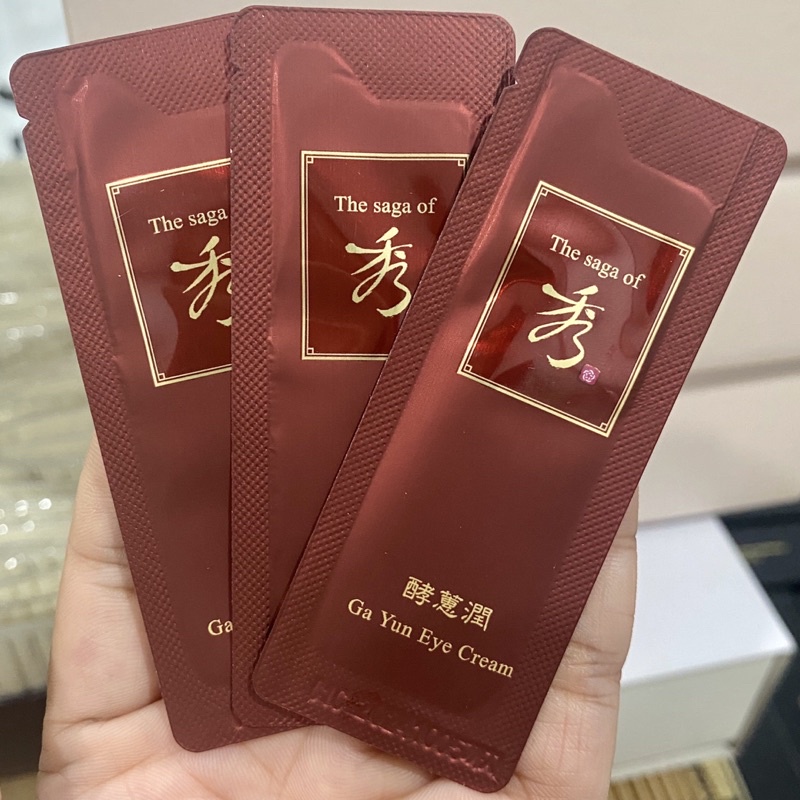 50 gói kem mắt trẻ hoá giảm nhăn the saga of xiu Ga Yun Eye Cream