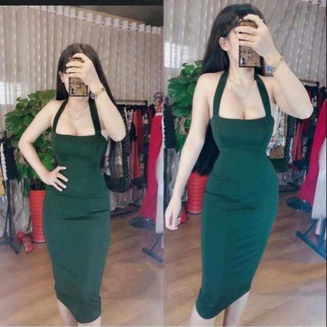 Đầm body cúp ngực cổ yếm