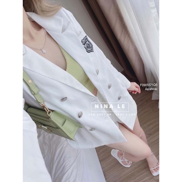 Áo khoác cổ vest 6 nút