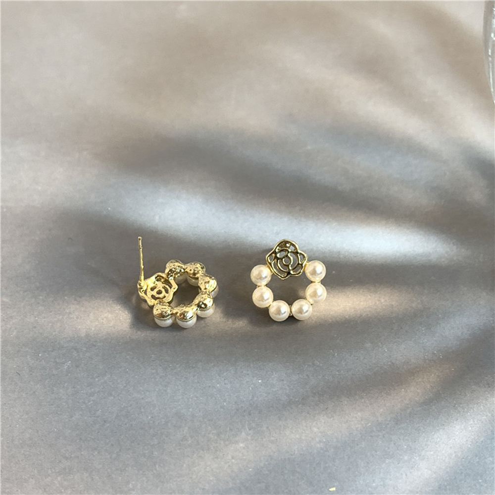 Bông Tai Nữ Trang Kiểu Dáng Thời Trang Độc Đáo