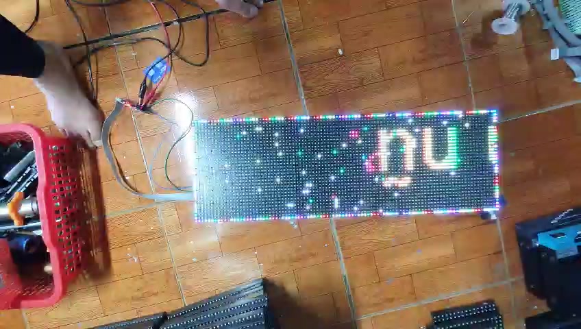 Bộ LED 5 tấm p5 32x16 điều khiển qua module wifi đã cài đặt sẵn | BigBuy360 - bigbuy360.vn