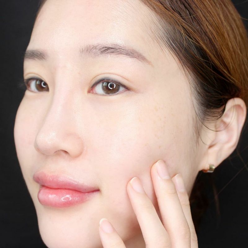 30 gói tinh chất Vitamin C làm sáng da và chống lão hóa Ohui The First Genemune Ampoule Vitamin Complex 8.0%