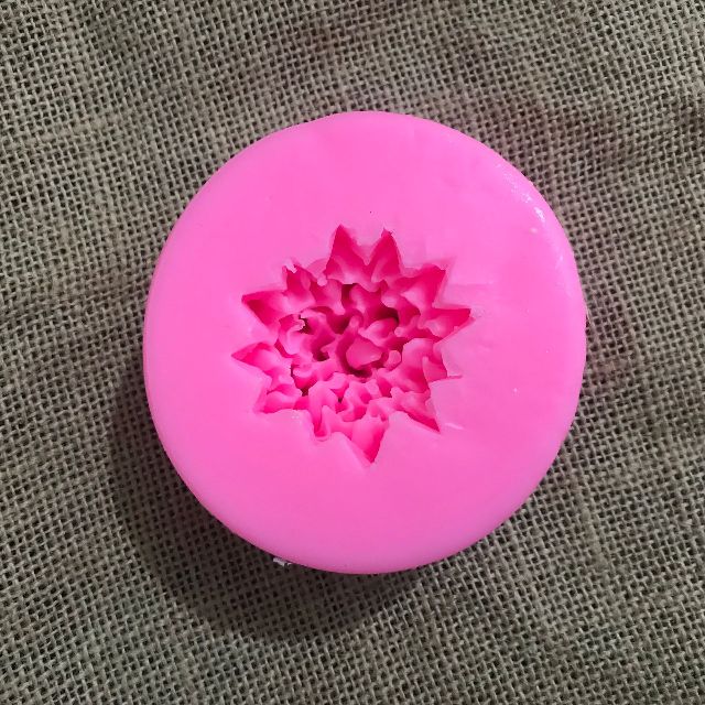 Khuôn silicon 4D Hoa súng 7cm