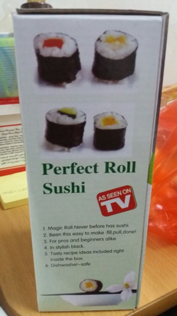 Dụng cụ cuộn cơm sushi