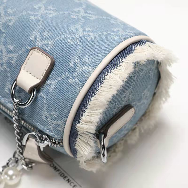 Túi Đeo Chéo Hình Trụ Chất Liệu Canvas Phối Dây Xích Thời Trang Mùa Hè Mới Cho Nữ