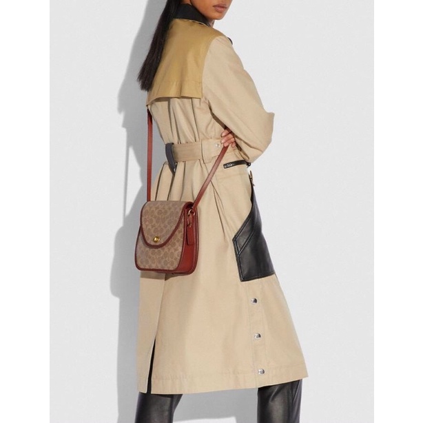 TÚI COACH TURNLOCK 109