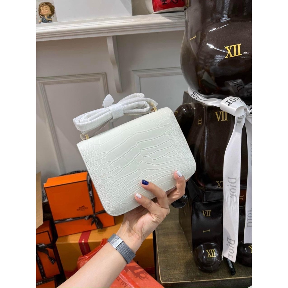 Túi Xách Her.mes Size 19cm Màu Trắng Vân Cá Sấu