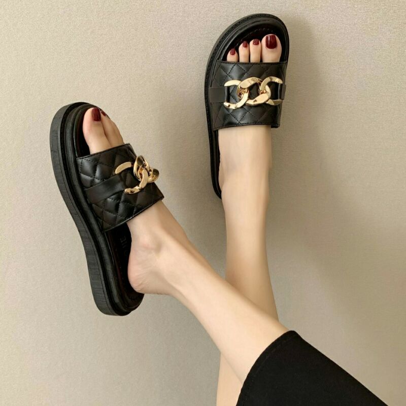 Dép Bánh Mì Nữ Quai Ngang Bản Dây Xích To Cá Tính Đế PU Siêu Nhẹ 3P Da Mềm Cực Êm