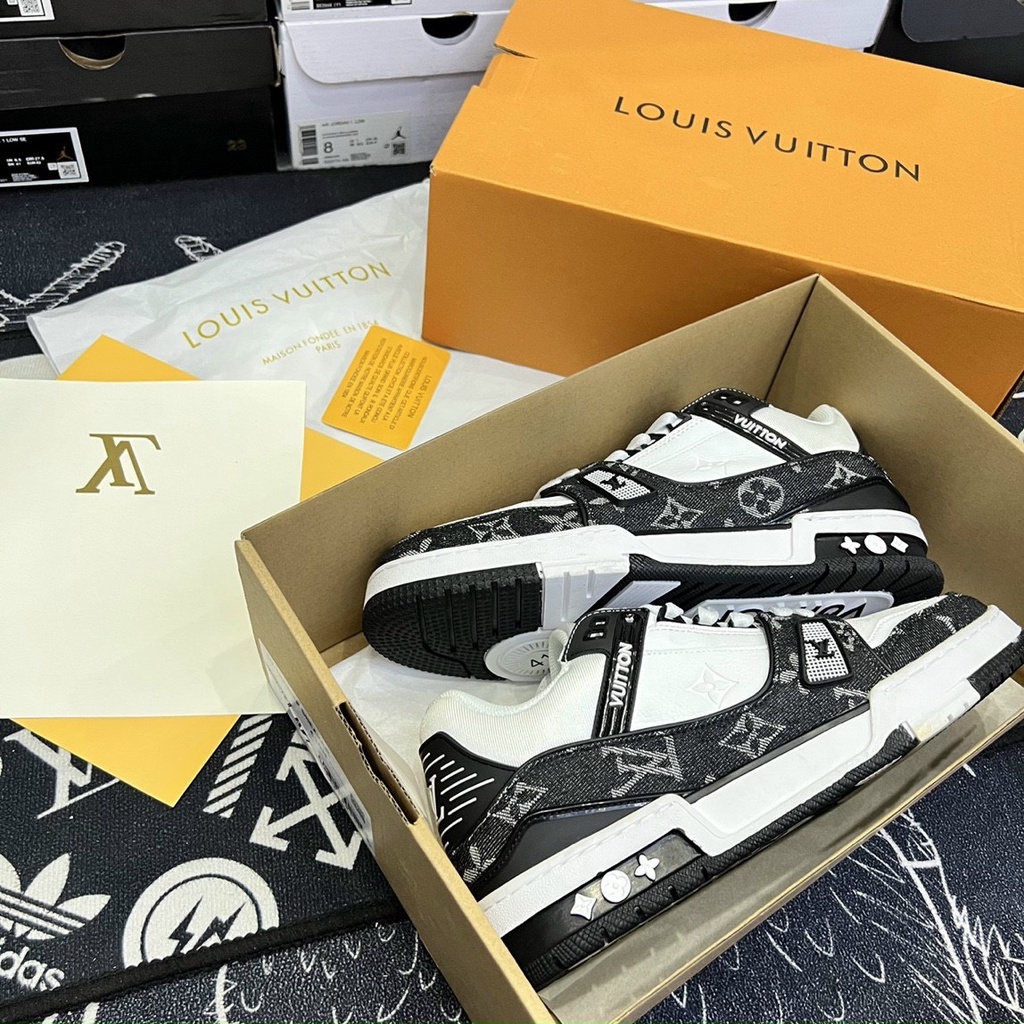 Giày LV đen trắng bản sc, giày louis vuitton đen trắng cao cấp. Full phụ kiện + ảnh thật.