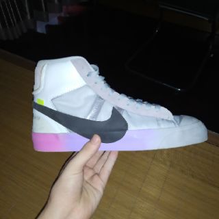 Giày blazrr off white