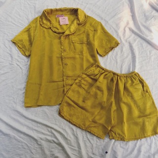 Pijama lụa cộc - cộc