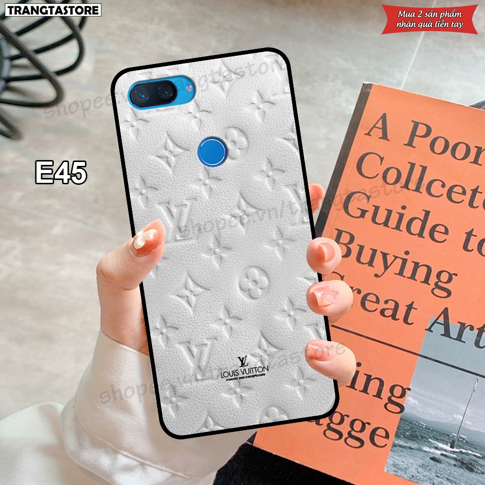 Ốp lưng Xiaomi Mi 8 Lite in hình đáng yêu - phi hành gia.