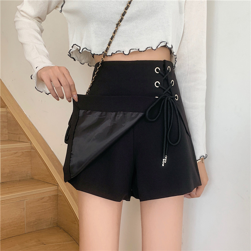 Quần giả váy dáng ngắn cạp cao hàn quốc 2021, Chân váy chữ A nữ màu đen trắng phối dây buộc cạnh cao cấp | BigBuy360 - bigbuy360.vn