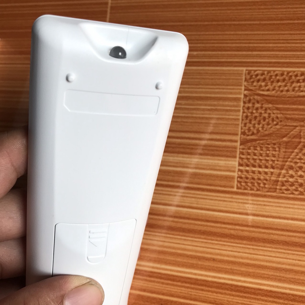 Remote điều khiển điều hòa máy lạnh aqua hàng zin theo máy