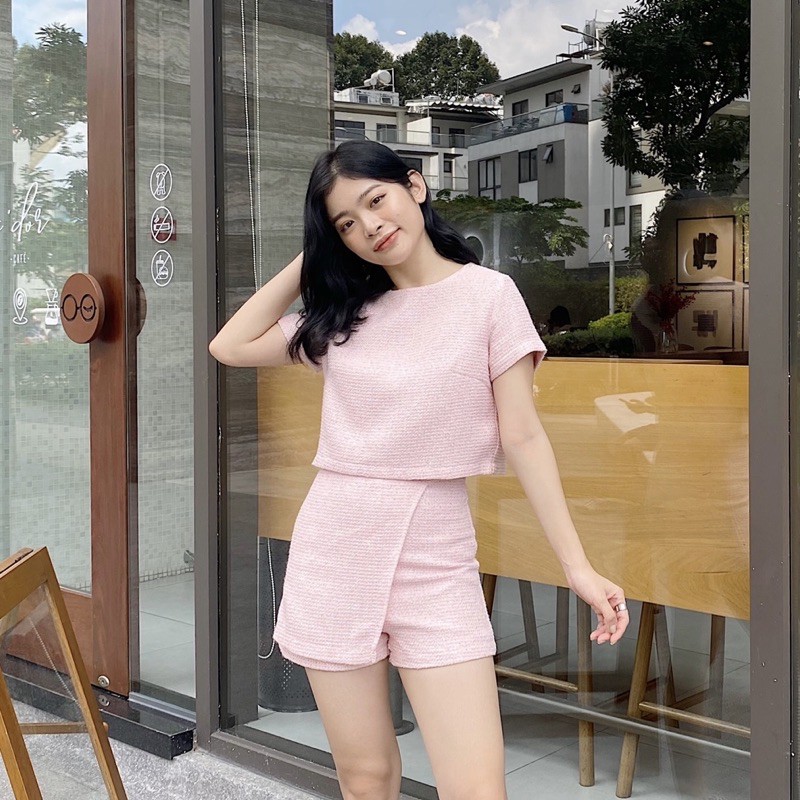 Áo croptop tay ngắn cổ tròn vải tưeed Pop top