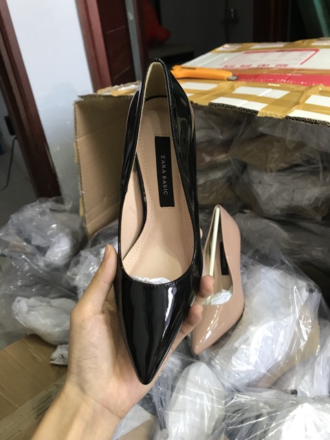Giày cao gót bít mũi da bóng trơn gót nhọn cao 9p [m50]