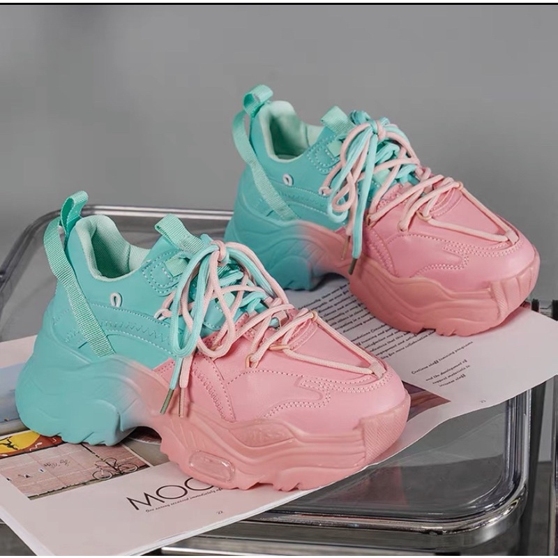 Giày thể thao phối màu siêu hot cá tính