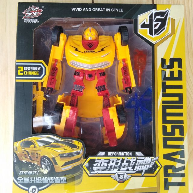 robot biến hình