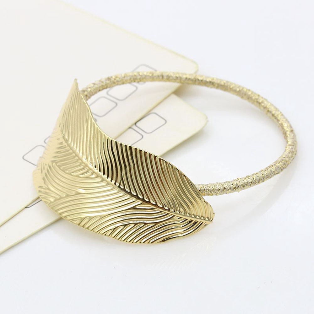 Dây cột tóc hình chiếc lá xinh xắn