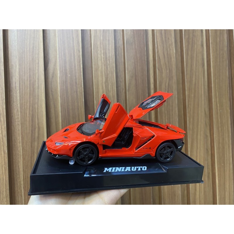 Mô hình tĩnh Lamborghini 770-4 tỉ lệ 1:32 hãng MiniAuto có đèn âm thanh