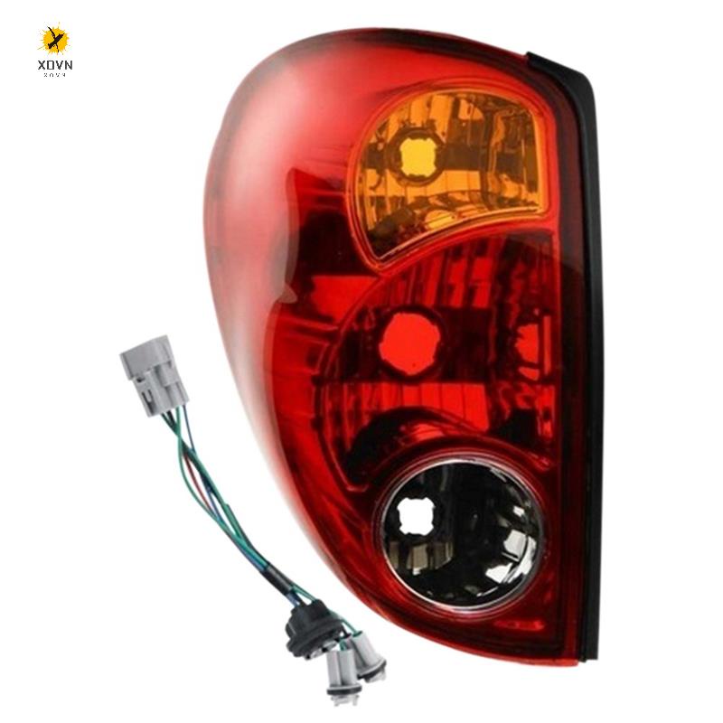 Đèn hậu bên phải cho xe Mitsubishi L200 Triton Colt 2005-2016