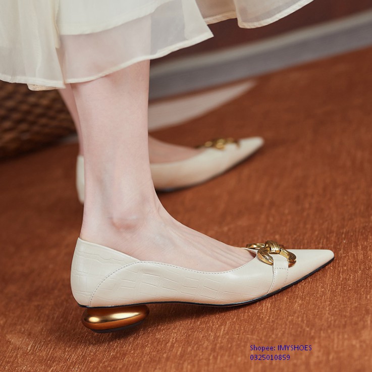 GIÀY NỮ GÓT THẤP DA MỀM MŨI NHỌN HỌA TIẾ MÓC KHÓA CỰC SANG - GIÀY IMYSHOES