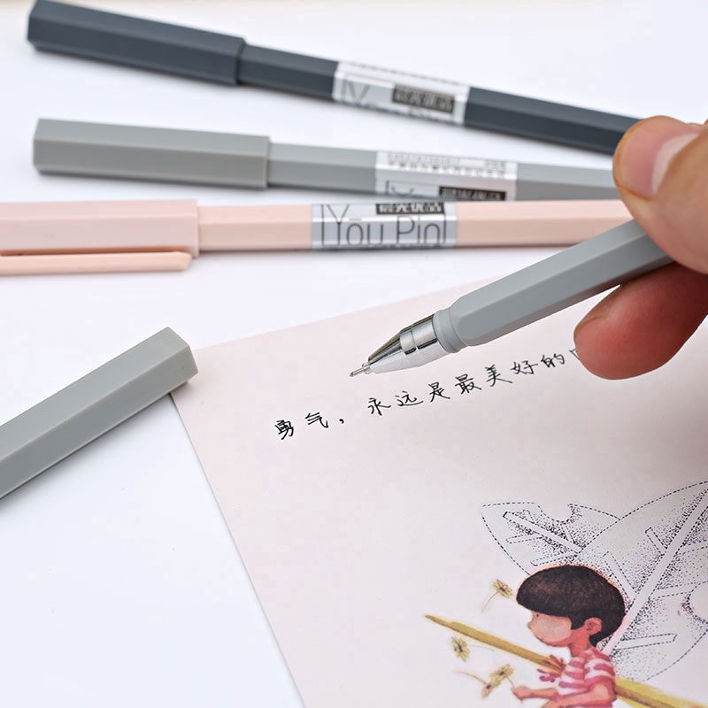 Ruột Bút Mực Đen Ngòi 0.5mm