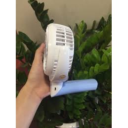 Quạt cầm tay tích điện Comet CRF0904, quạt sạc sử dụng pin lên đến 5-7h công xuất 3w