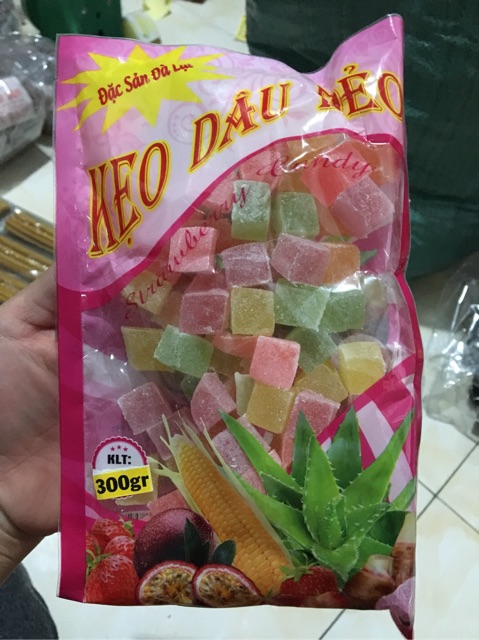 Kẹo dâu dẻo 300g | BigBuy360 - bigbuy360.vn