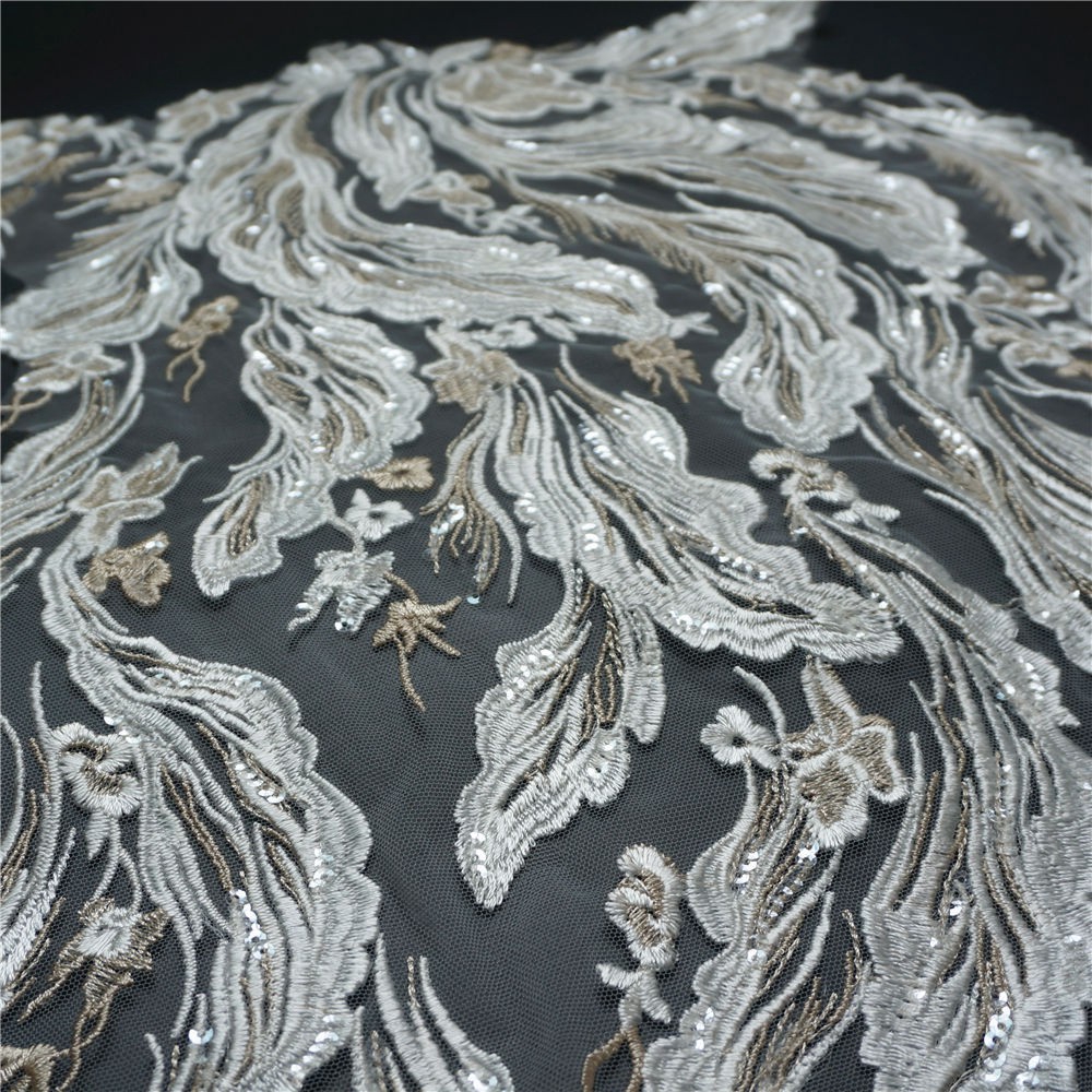 Vải Ren Thêu Hoa Đính Kim Sa Cỡ Lớn Màu Sâm Panh Dùng May Váy Cưới diy