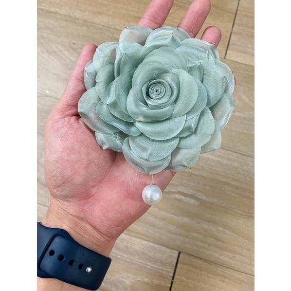 HOA LỤA CÀI ÁO