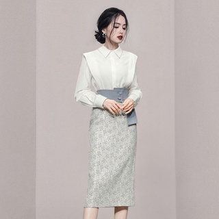 Váy thiết kế