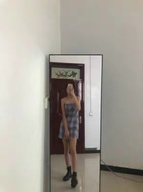 Váy hai dây caro mẫu 1