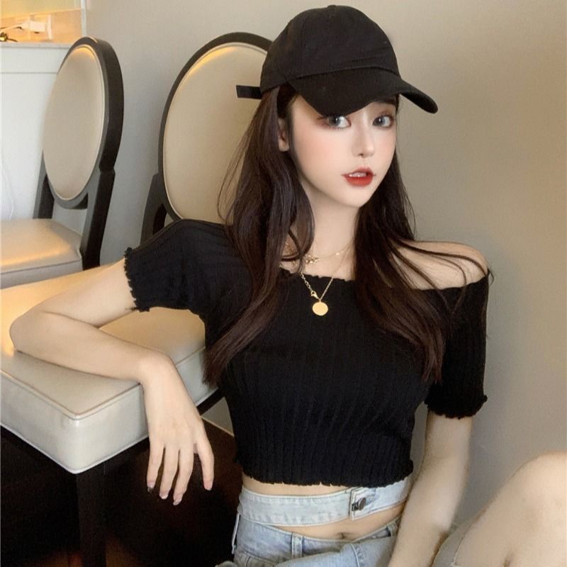 Áo Thun Dệt Kim Tay Ngắn Dáng Ôm Phong Cách Hong Kong Thanh Lịch Dễ Phối Đồ Dành Cho Bạn Nữ