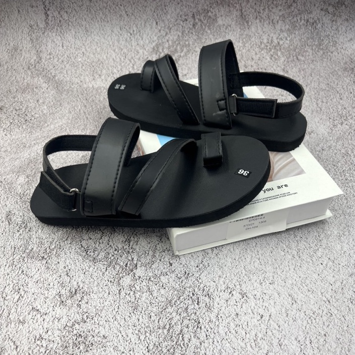 Giày xăng đan dép sandal đen đế bằng-sandal đồng nai
