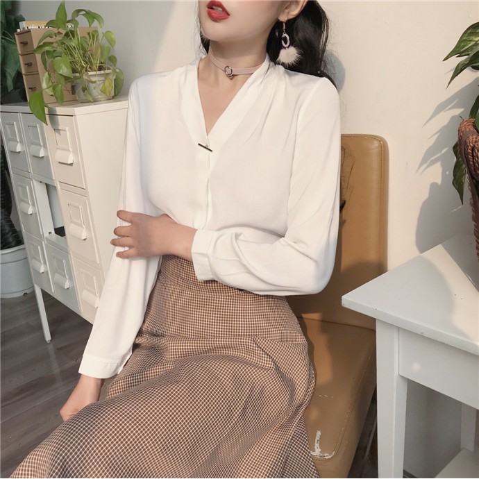 ÁO SƠ MI CỔ V ULZZANG | BigBuy360 - bigbuy360.vn