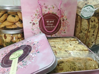 BISCOTTI SET QUÀ BIẾU (TRỌN BỘ TÚI HỘP THIẾC) 500GRAM
