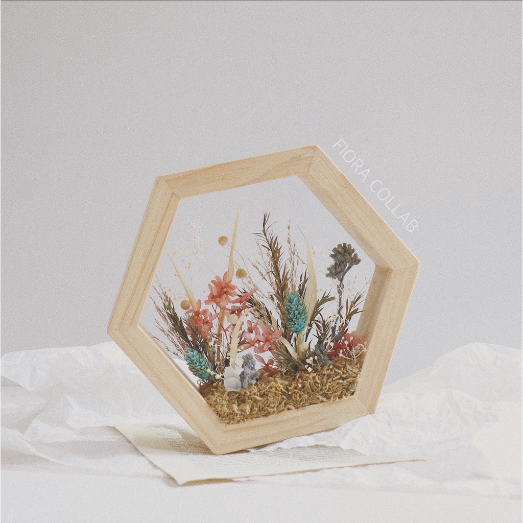 Flora Collab | Khung hoa khô handmade - Mẫu khung lục giác