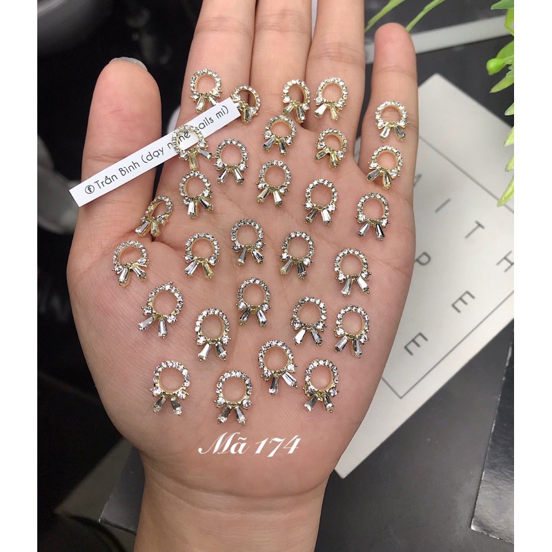 Charm xịn mã 174-175