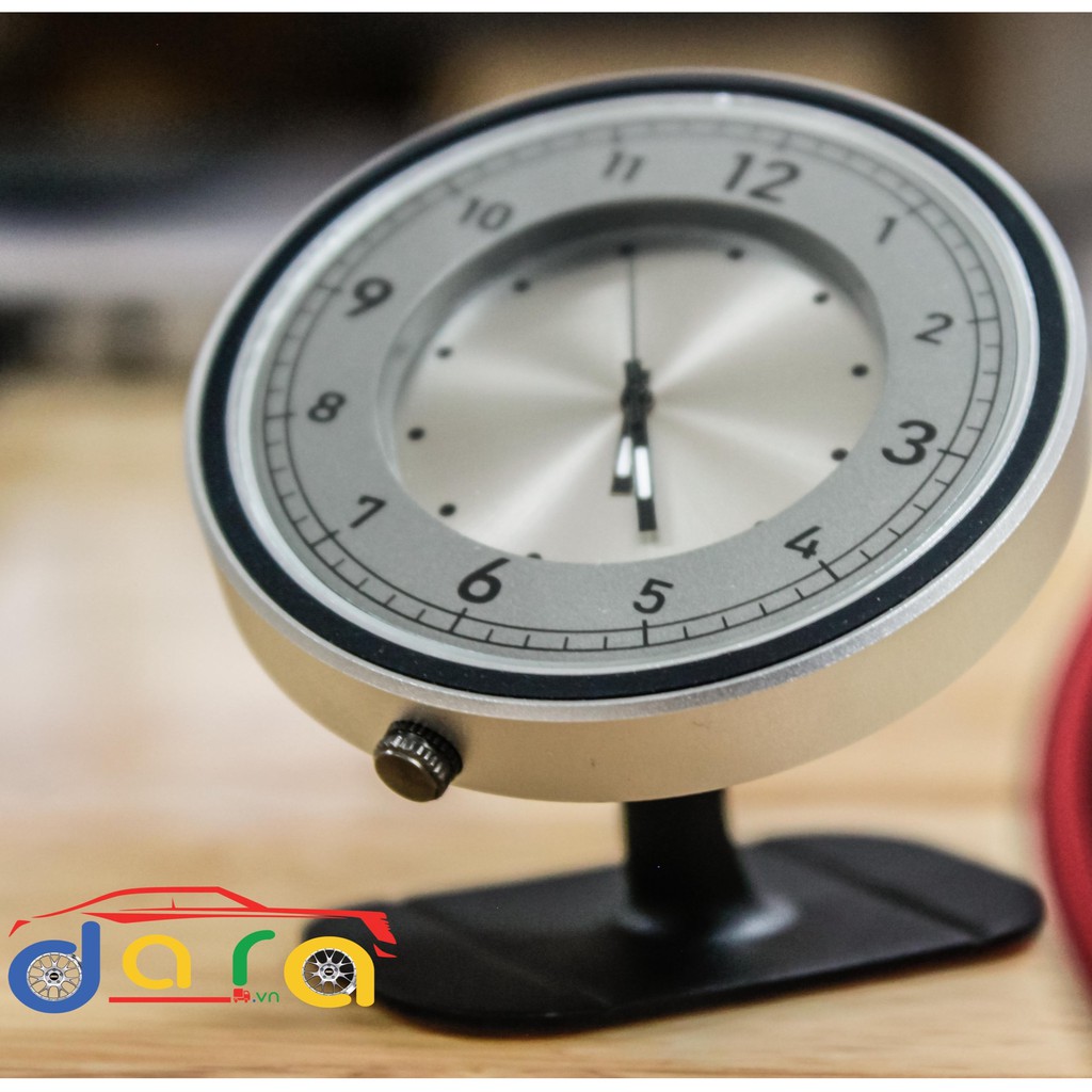 Mặt đồng hồ nam châm làm giá đỡ điện thoại