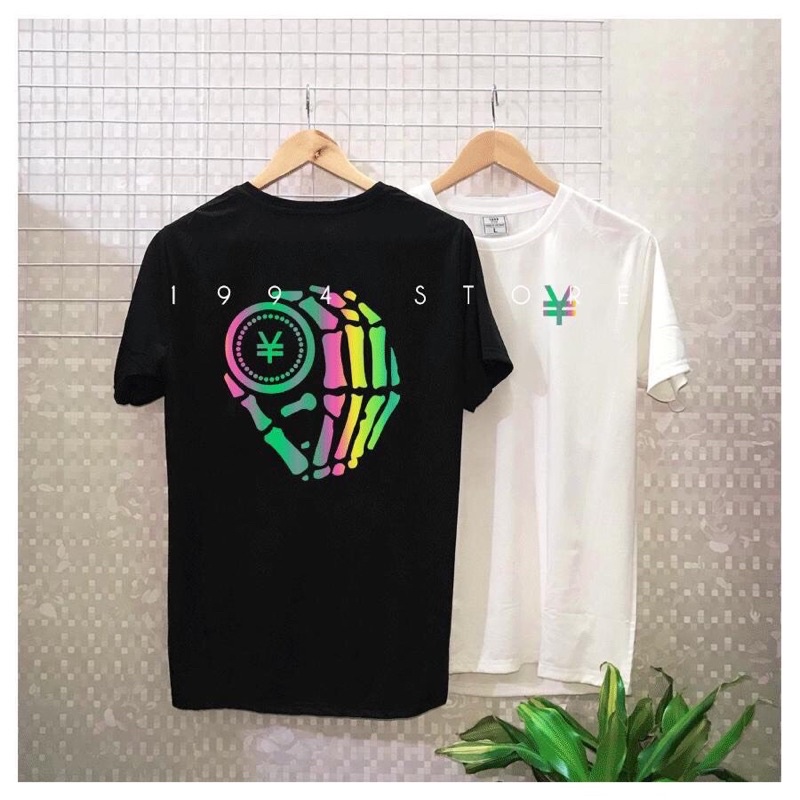 áo thun cotton in phản in xương tay cực chất 2 màu đen trắng