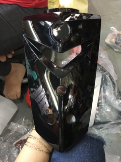 Mặc nạ sirius chế 3 lỗ