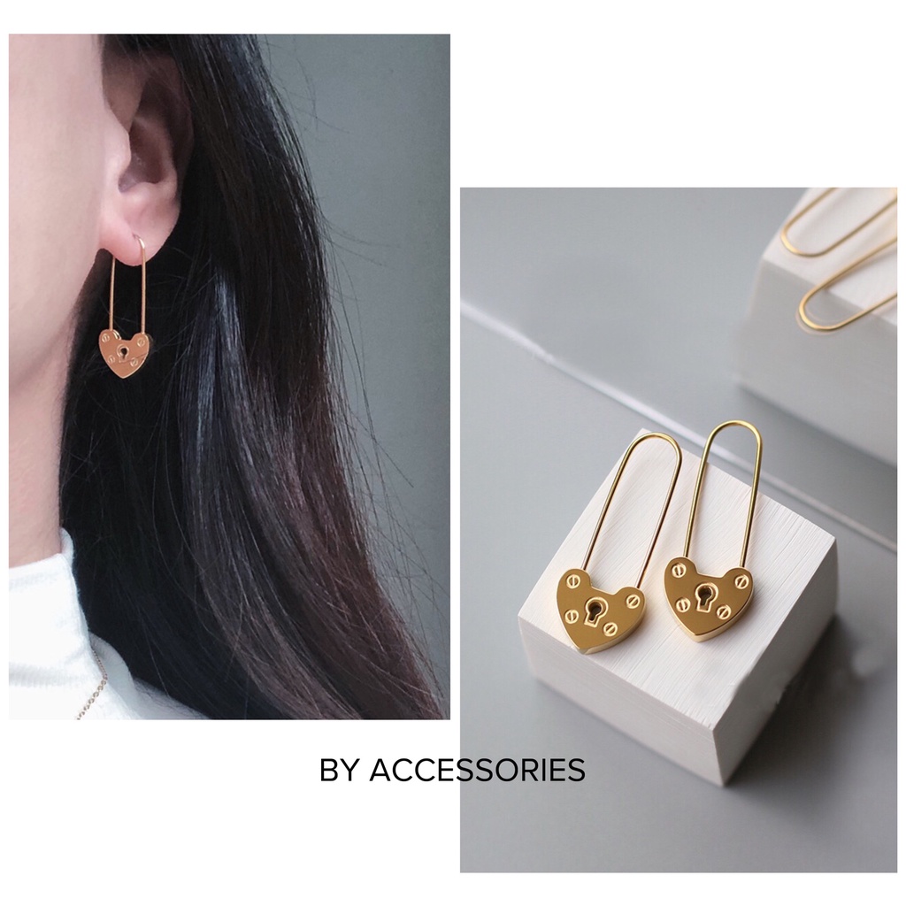 Bông tai titan ổ khóa kiểu trái tim không gỉ