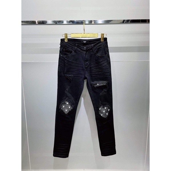 Quần jeans Amiri vá đá hot