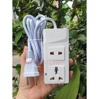Ổ cắm Comet CES11112 (dây 2m, 1 lỗ đa năng, 1 lỗ đơn)