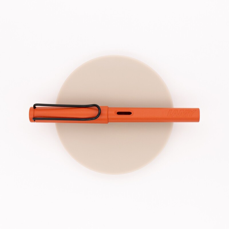 Bút máy LAMY Safari Fountain [ Phiên Bản Special Edition 2021 ] - Màu Terra Red