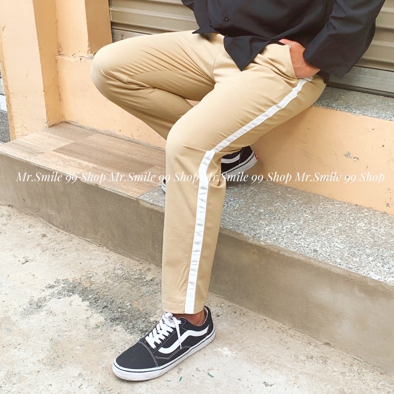 Quần Kaki 1 sọc Nam Nữ Basic Phối Viền 2 Bên Unisex - Kiểu quần baggy nam ống rộng màu đen và be Mr.Smile 99 Shop