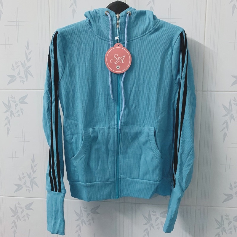 Áo khoát thun gân thêu adidas ( hàng loại 1 )